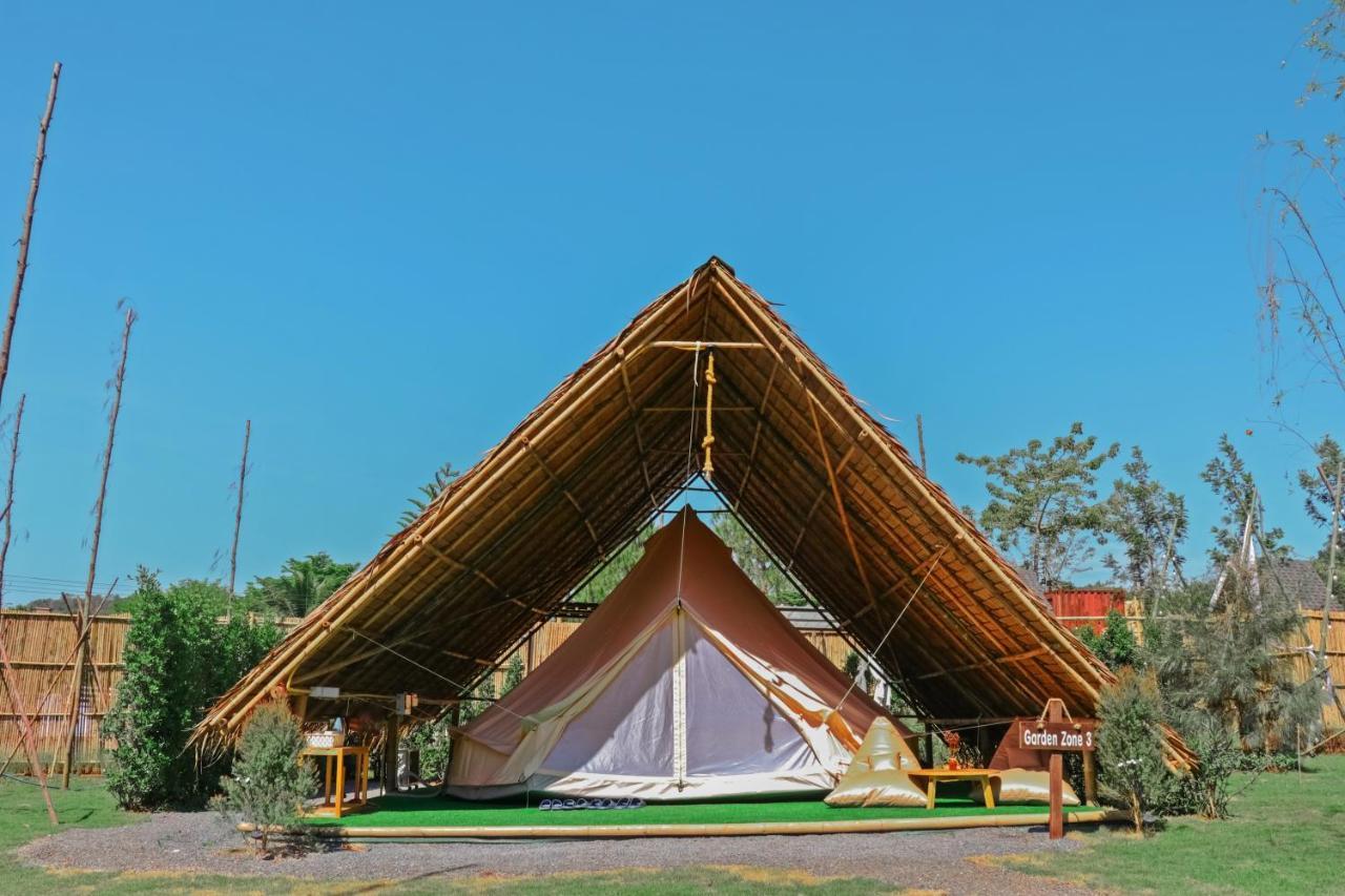 Yellowstone Camps Resort Khao Yai Pakchong Exterior photo