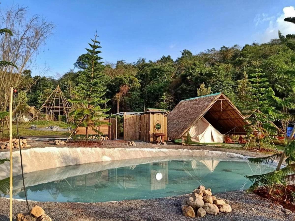 Yellowstone Camps Resort Khao Yai Pakchong Exterior photo