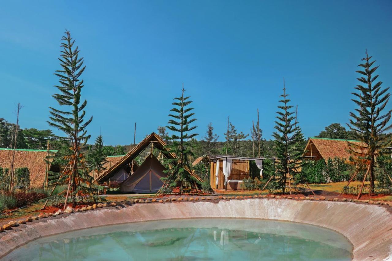 Yellowstone Camps Resort Khao Yai Pakchong Exterior photo